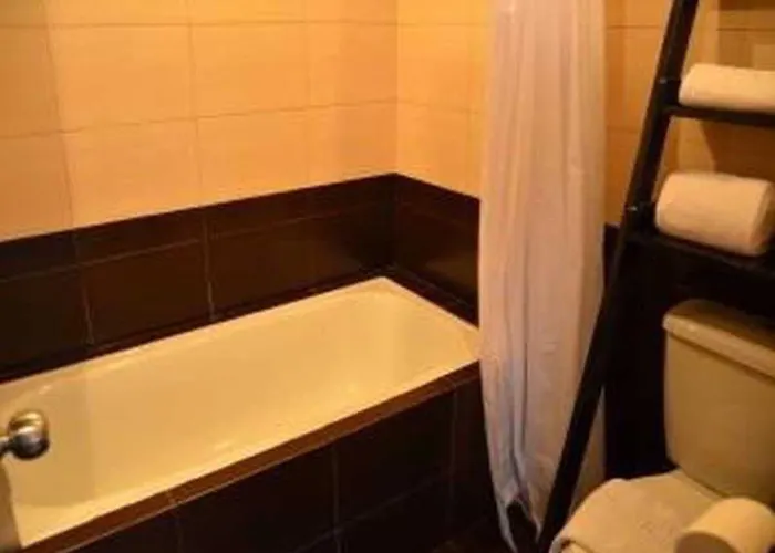 Lancaster Cebu 3* 세부