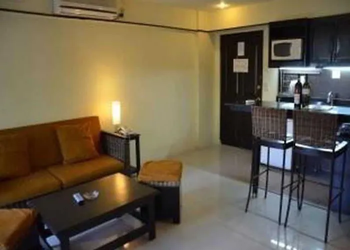 Lancaster Cebu 3*